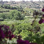Il Casale Delle Rose Caltagirone
